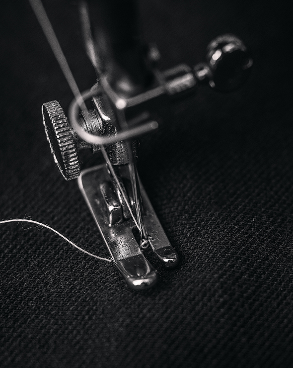 sewing needle